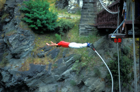 Bungee jumper