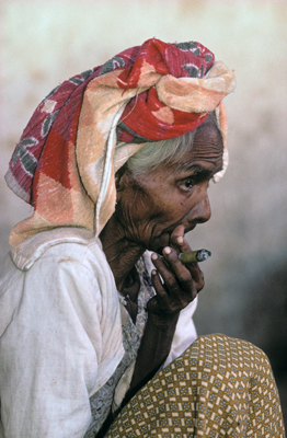 Burmese woman